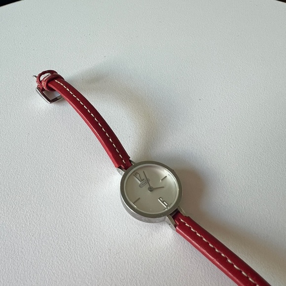 Vintage Coach Watch - Picture 2 of 5